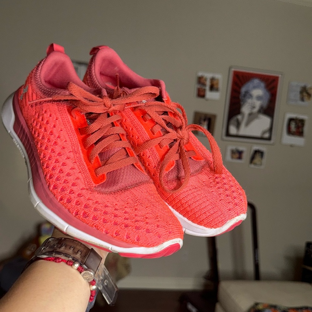 Under Armour Sneakers - Picture 1 of 3